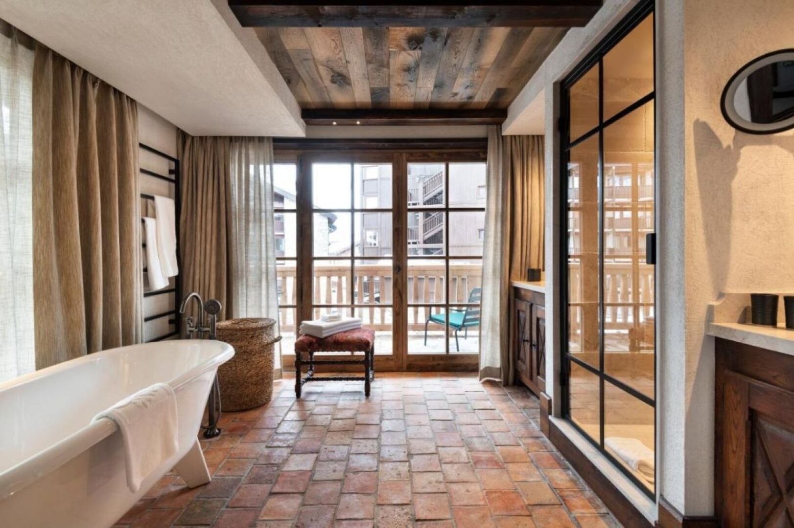 Airelles Val d’Isère , Le Brussel's