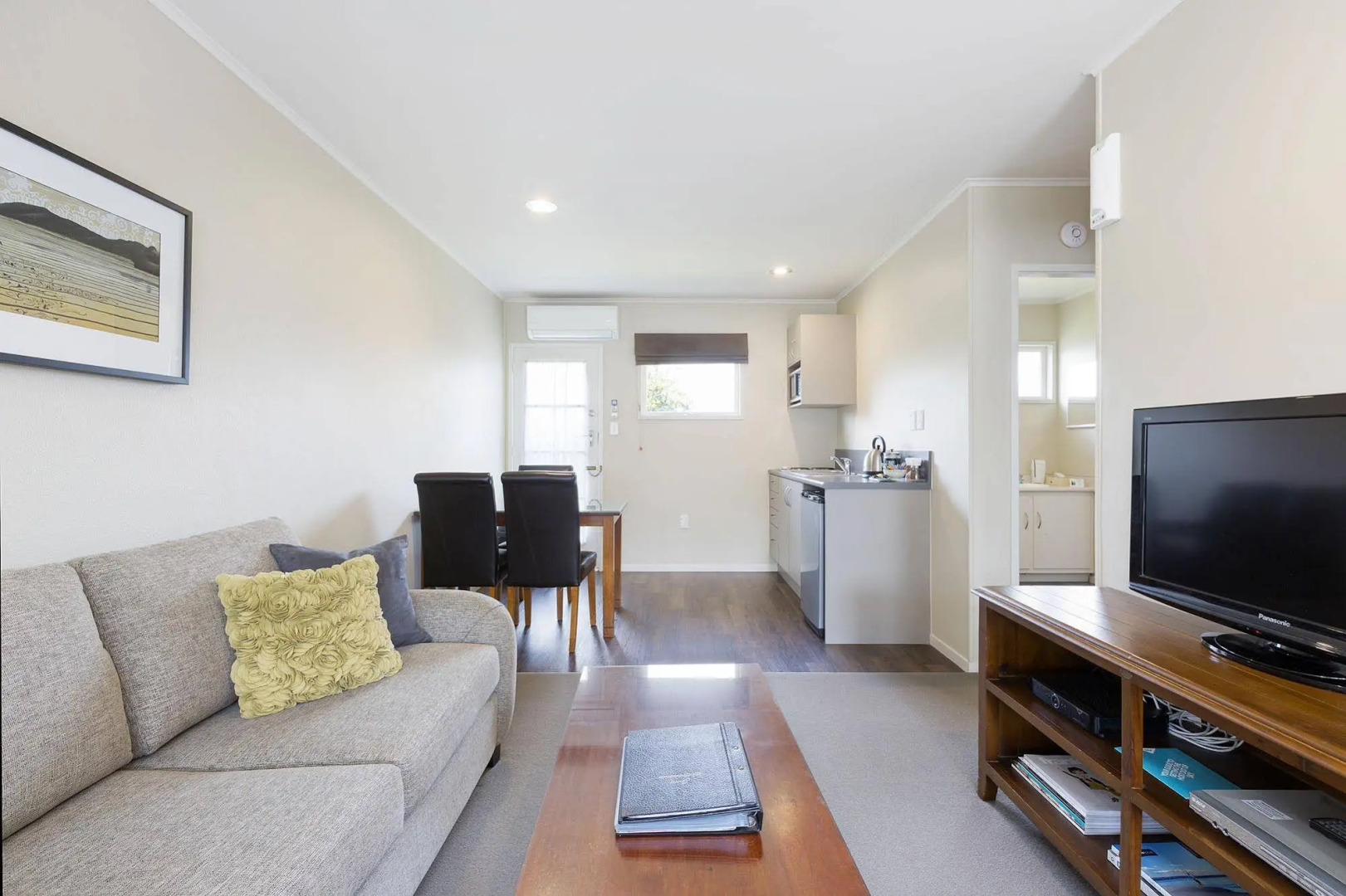 Colonial Court Motor Inn