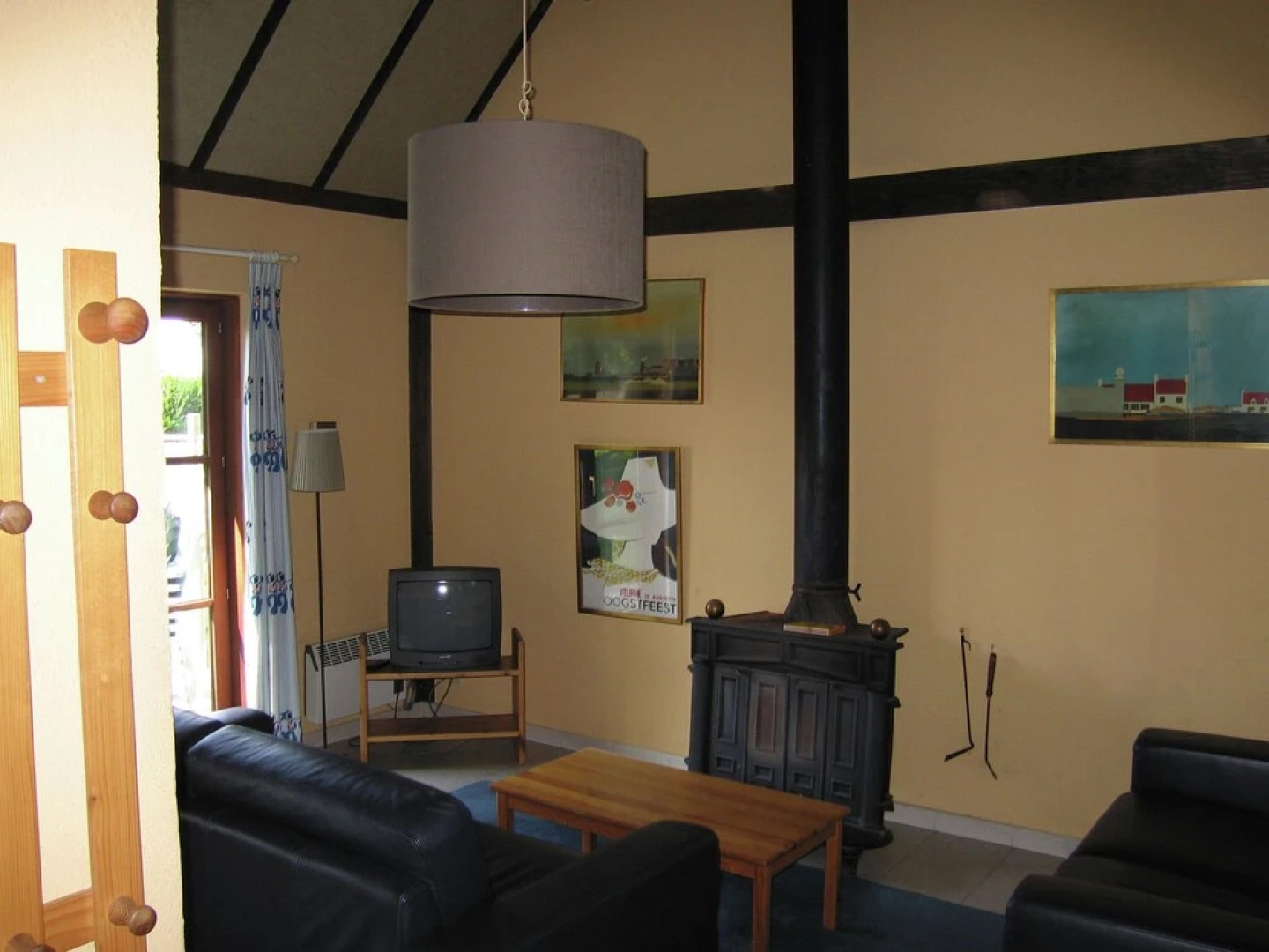 Tidy Cottage With Terrace, not far From De Panne