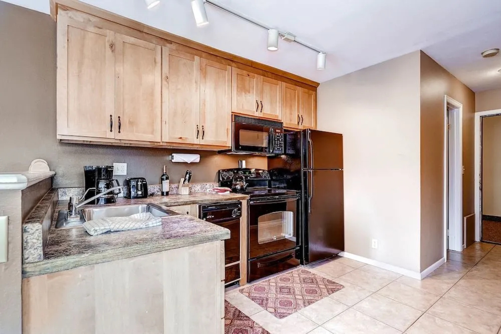 Wildwood Suites Apartment