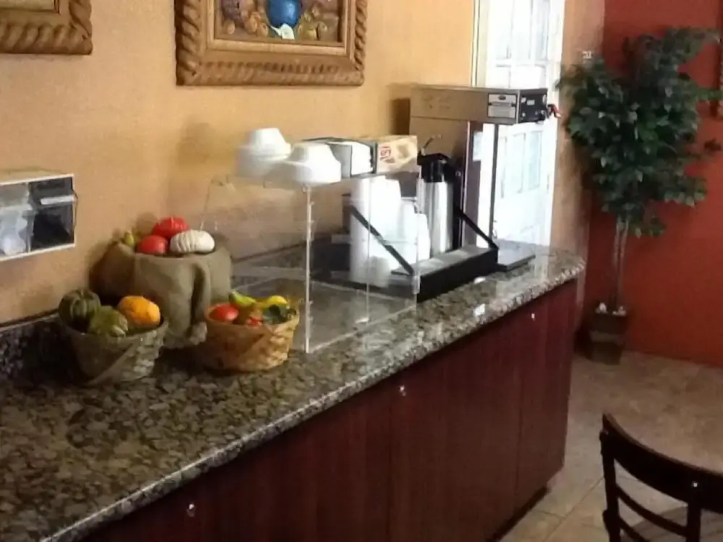 Americas Best Inn and Suites Fort Lauderdale North