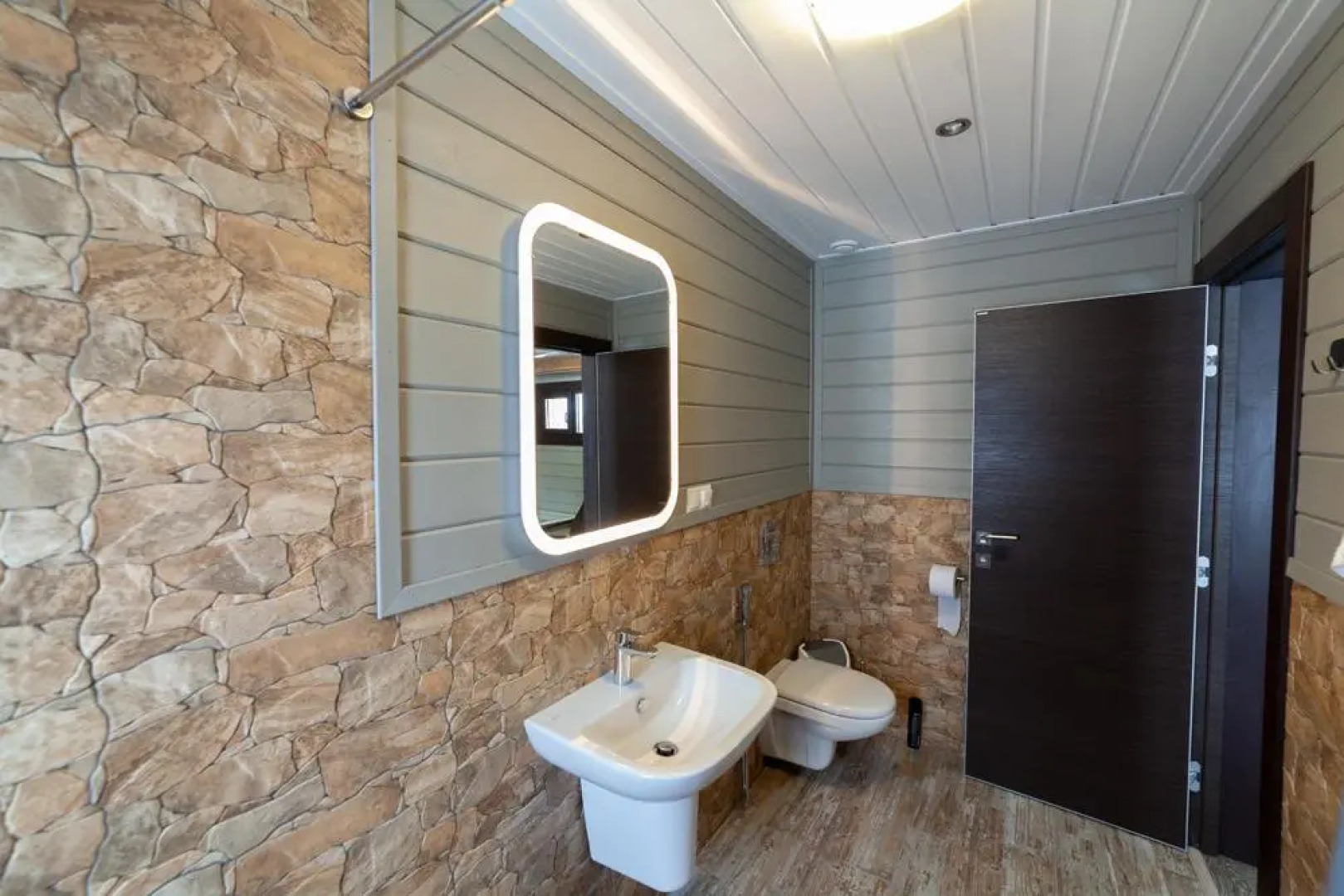 Снежная Долина