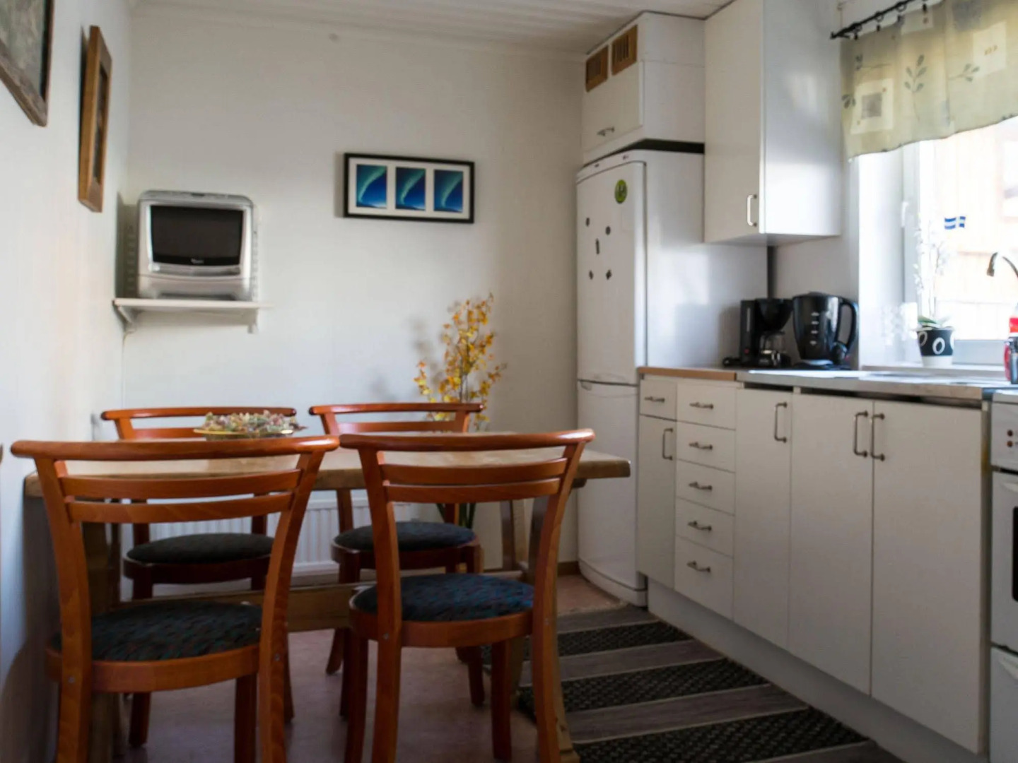 Abisko Guesthouse  & Activities