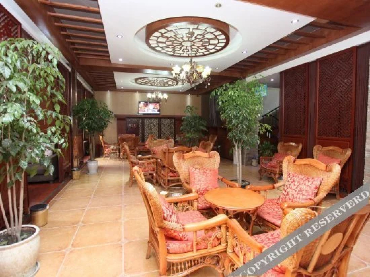 Yihao Business Hotel