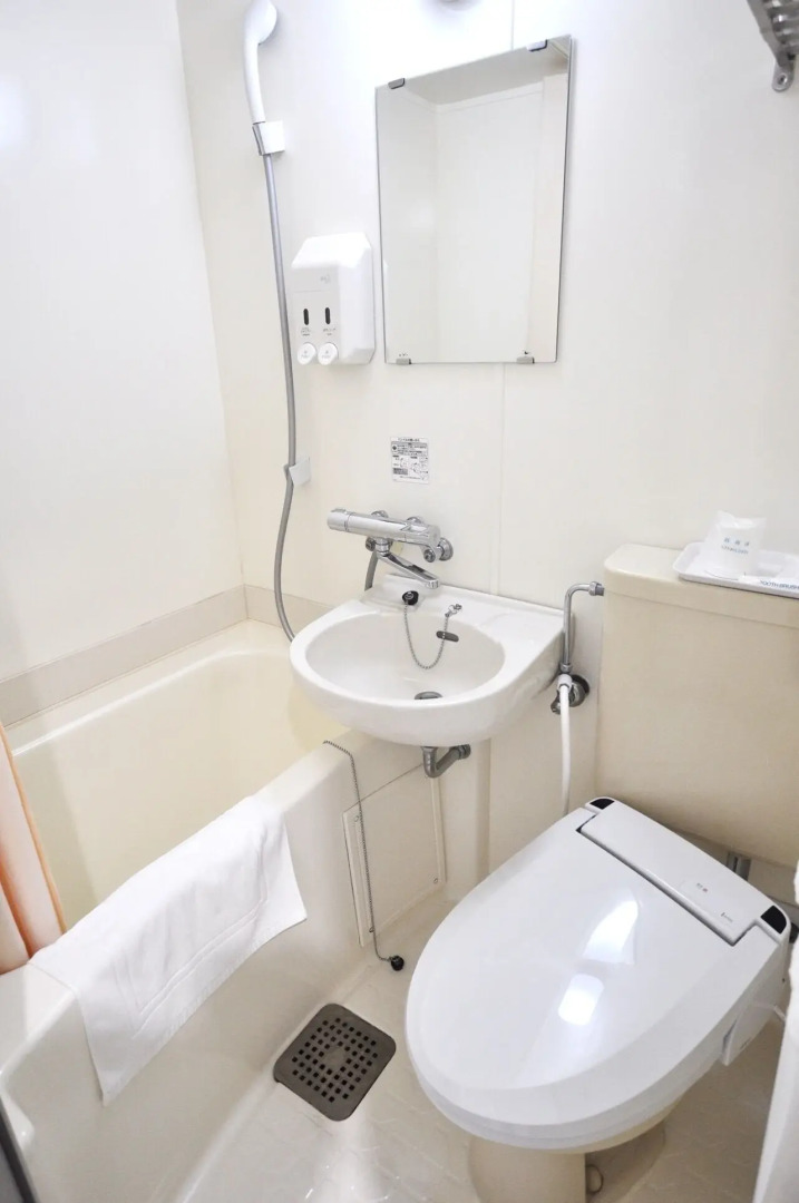 Futsukaichi Green Hotel