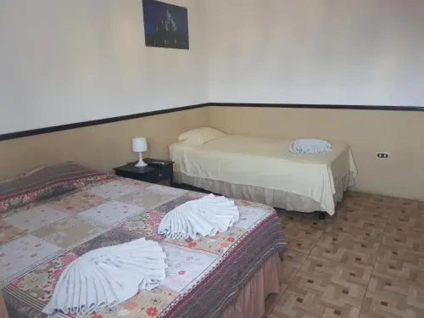 Hotel y Restaurante Cafe De Paris