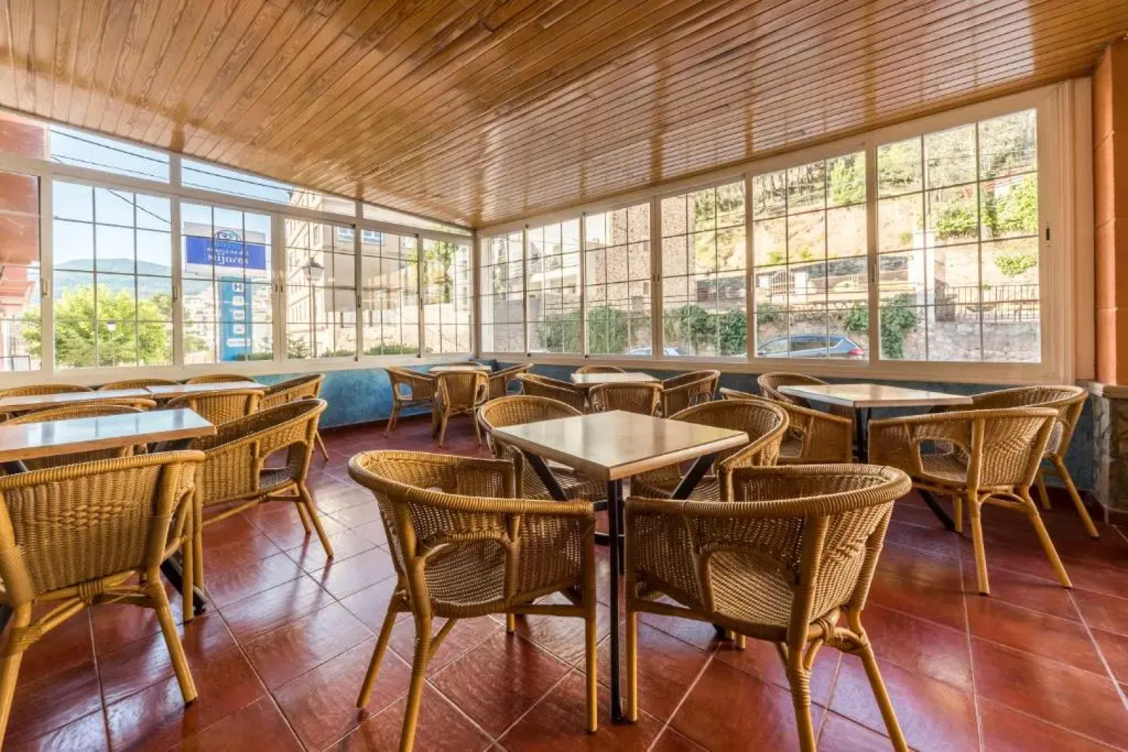 Rosaleda Del Mijares