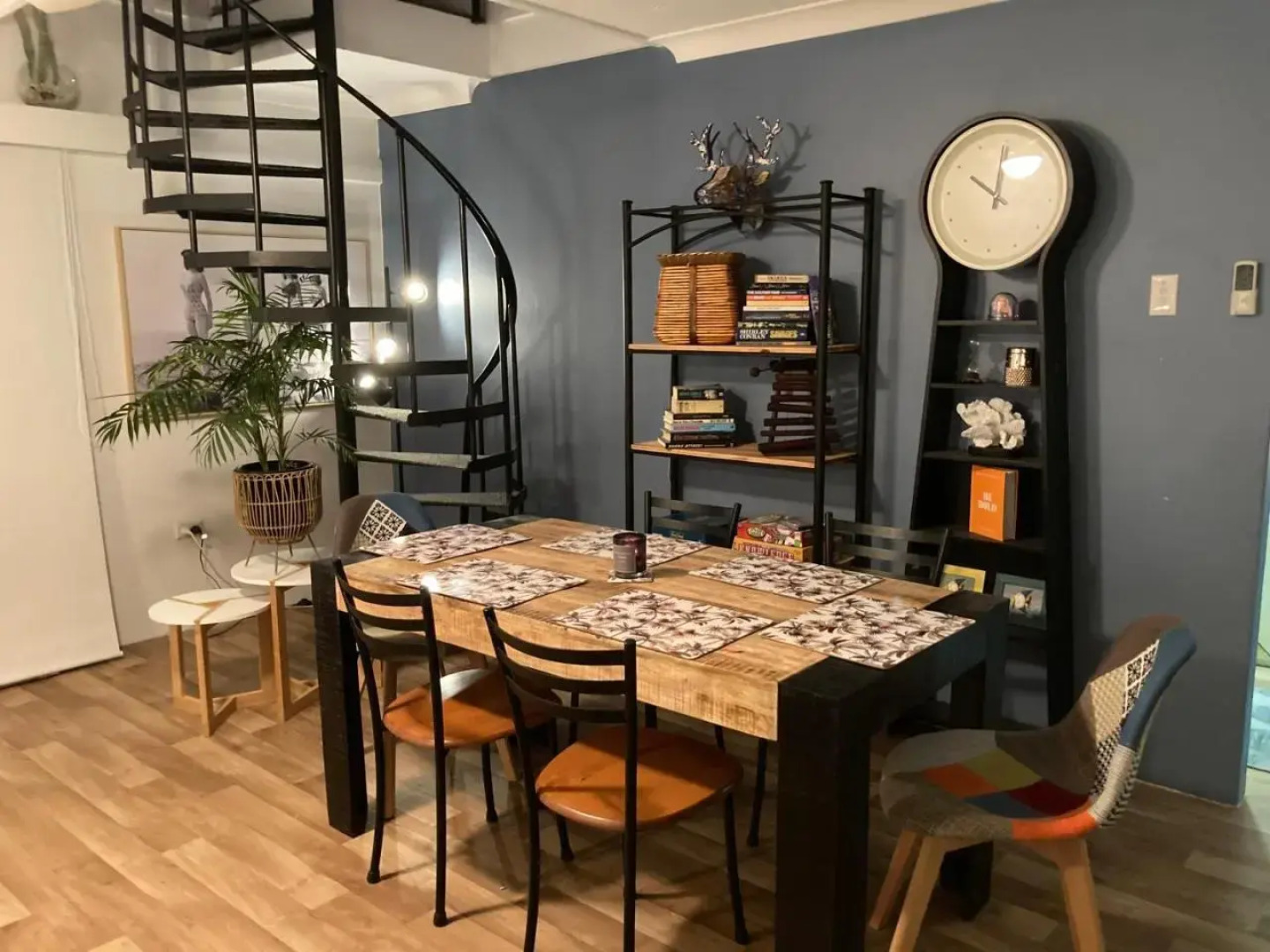 1166 on Booner - Hawks Nest