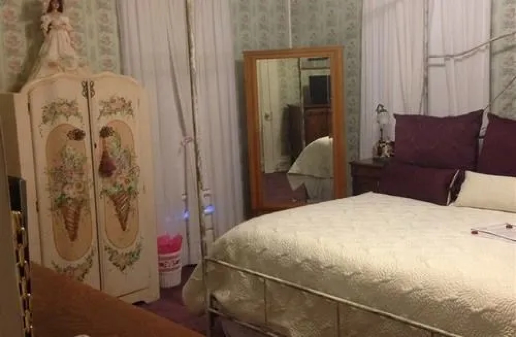 Manor of Time Bed and Breakfast