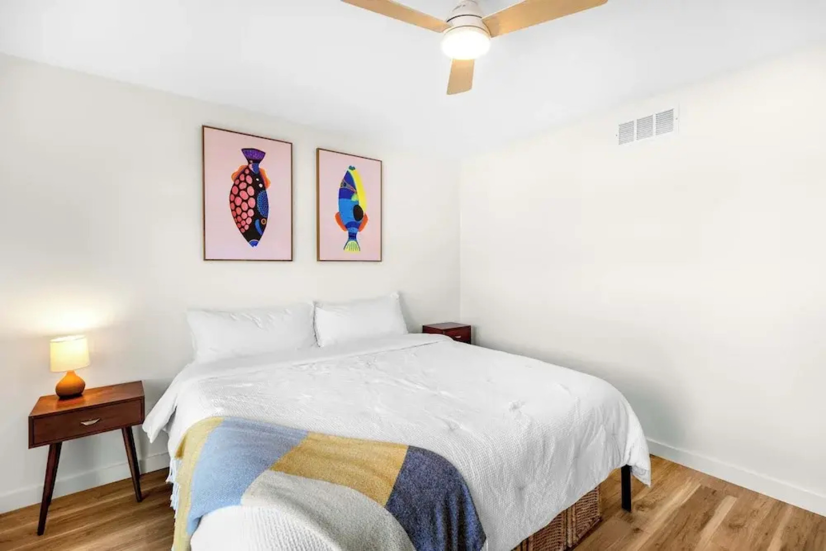 Little Bearcat Bungalow Stay on Ozark Waterfront