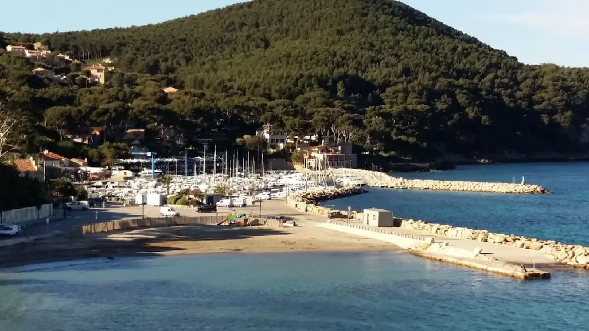 Beau T2 Climatisé Parking Plage à 800m - Ted Home