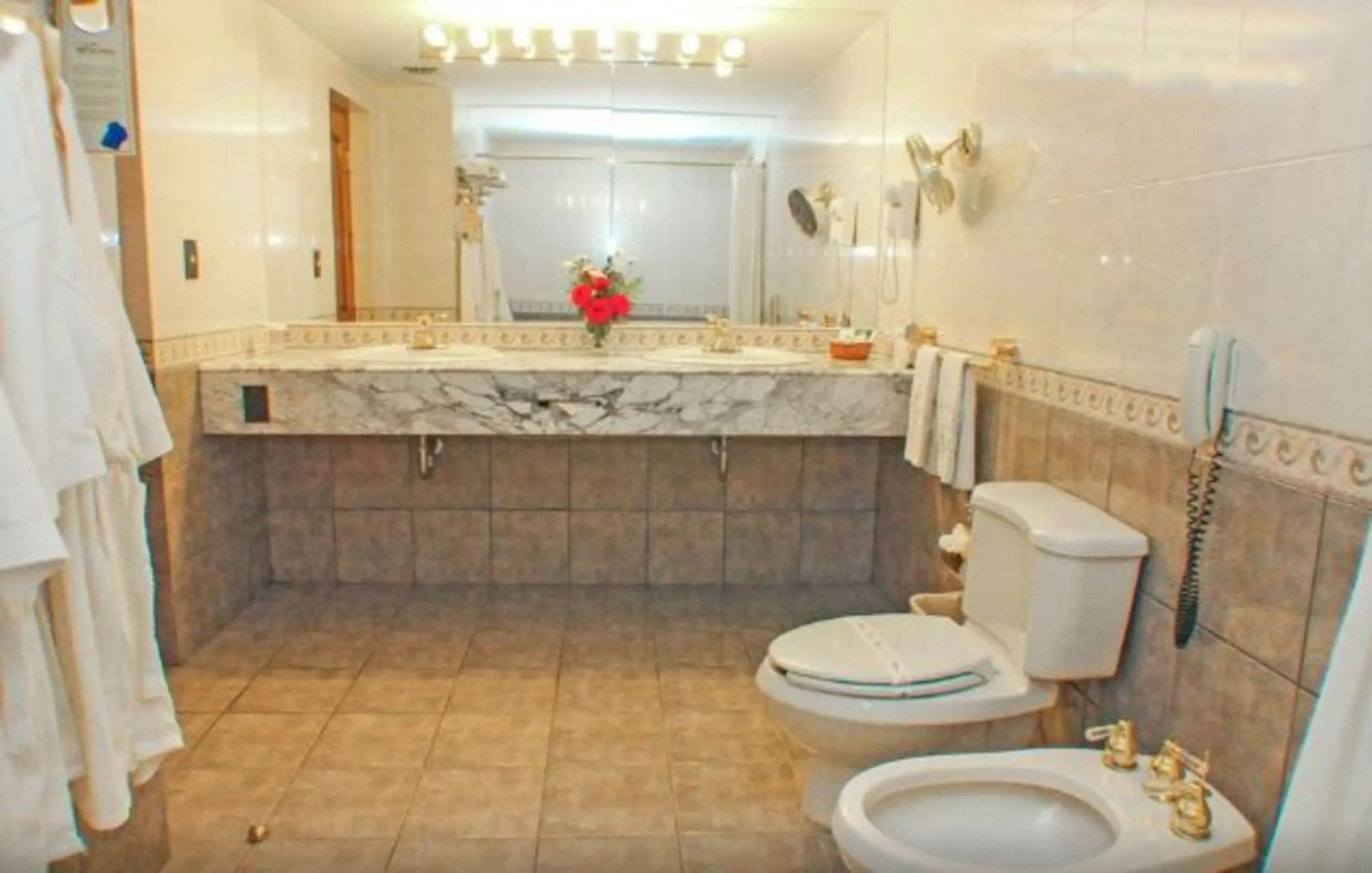 Los Parrales Resort Hotel