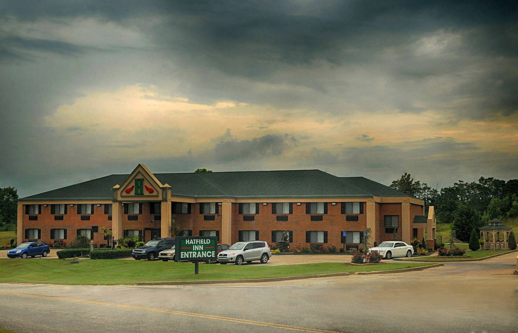 Hatfield Inn