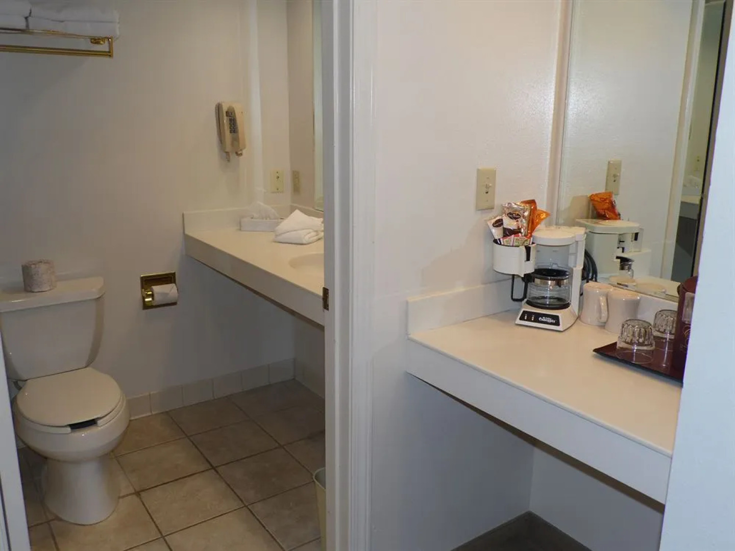 Regalia Hotel & Conference Center