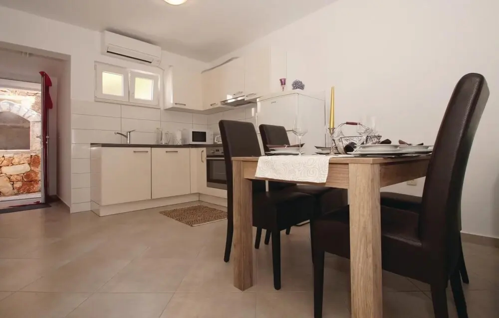Amazing Home in Dingac-potocine With Wifi and 2 Bedrooms