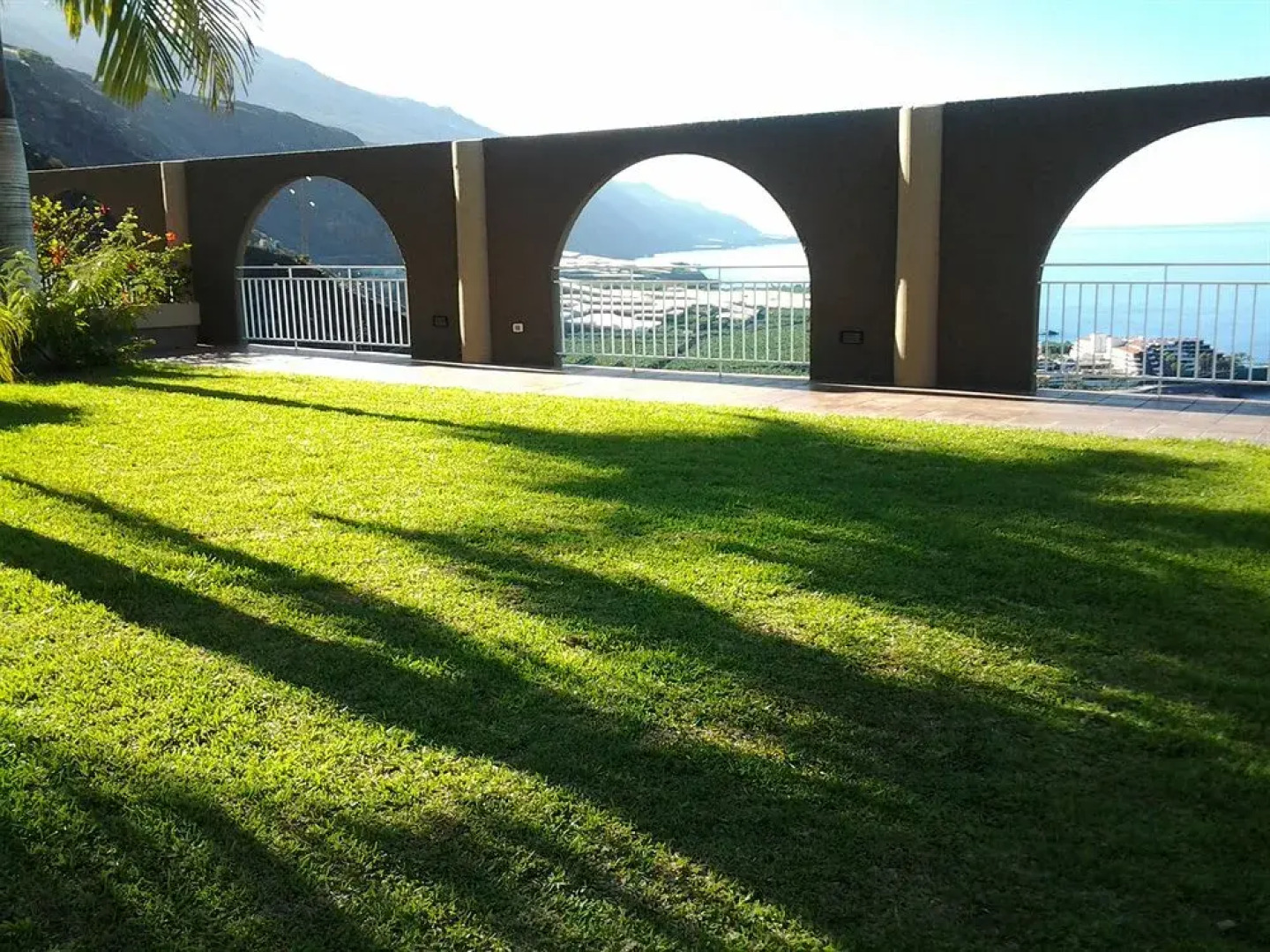 La Muralla Apartamentos