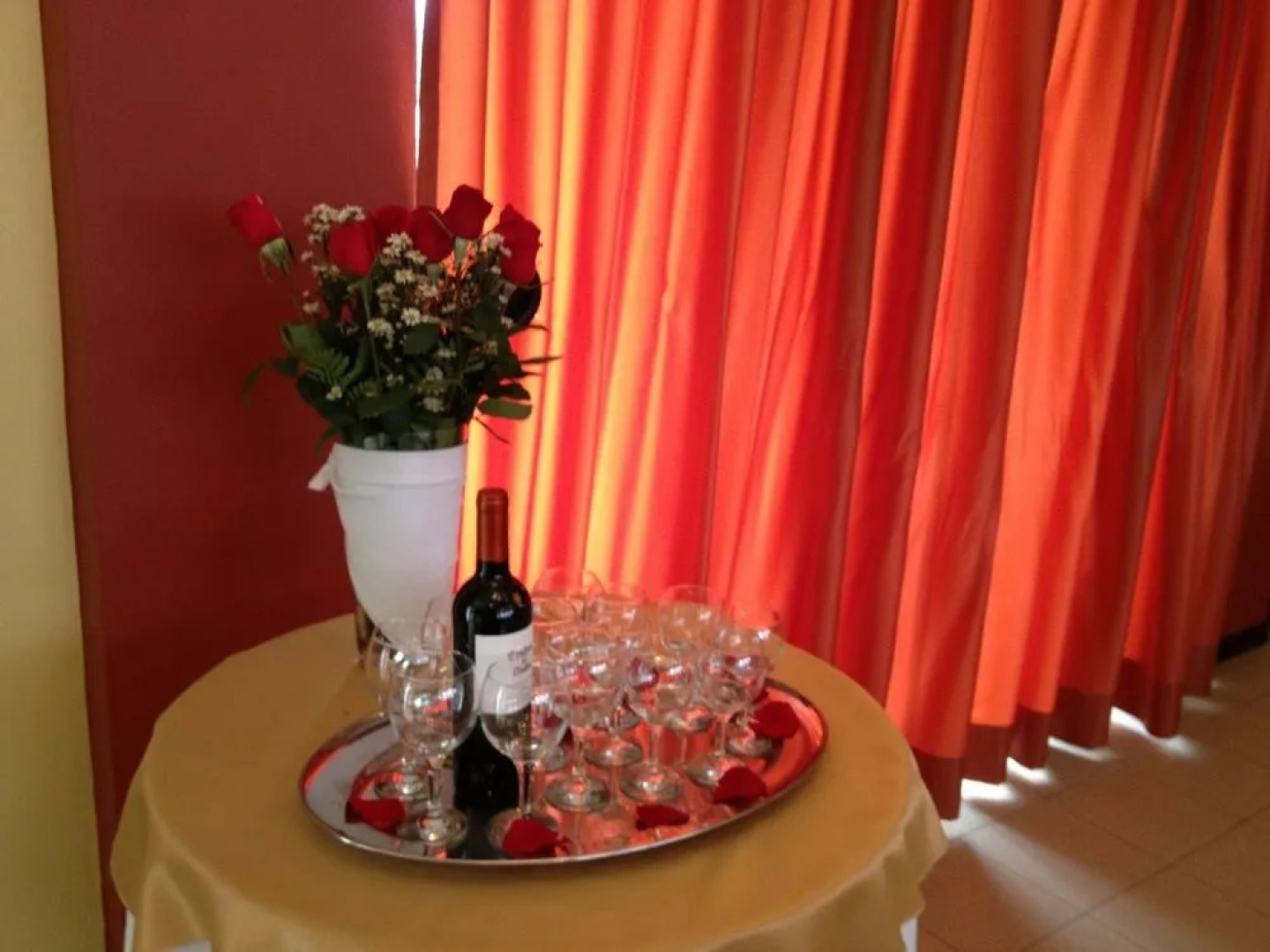 Lucky's Hotel y Casino