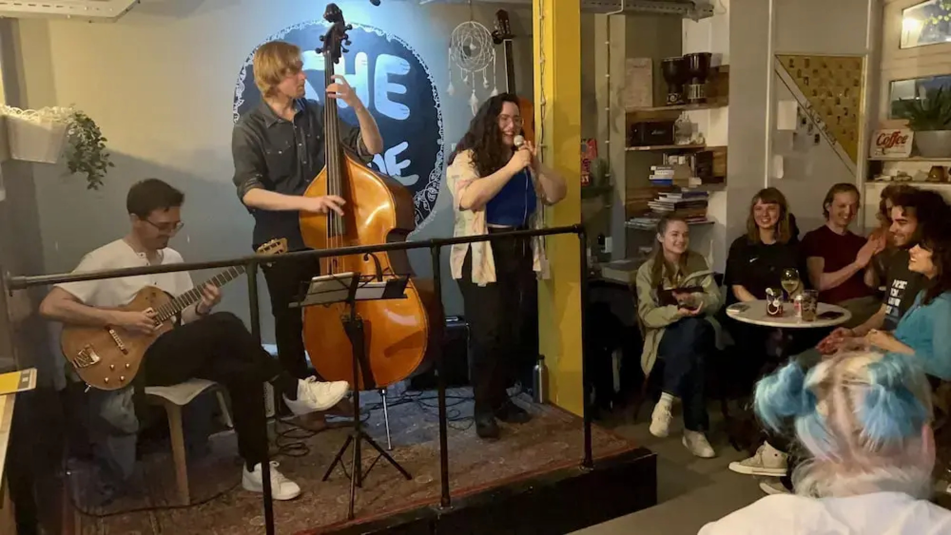 The Golden Stork - Hostel