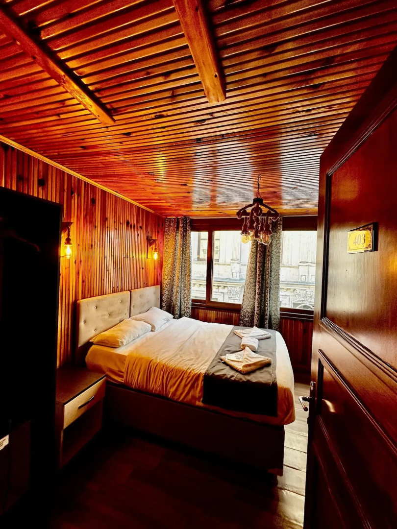 Taksim Palace İstanbul Hotel