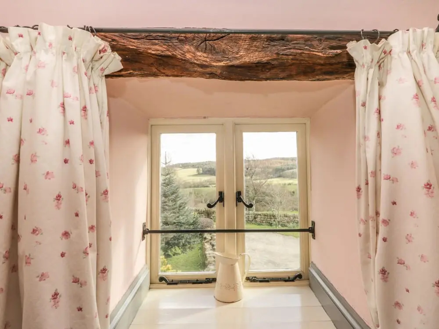 Honey Bee Cottage
