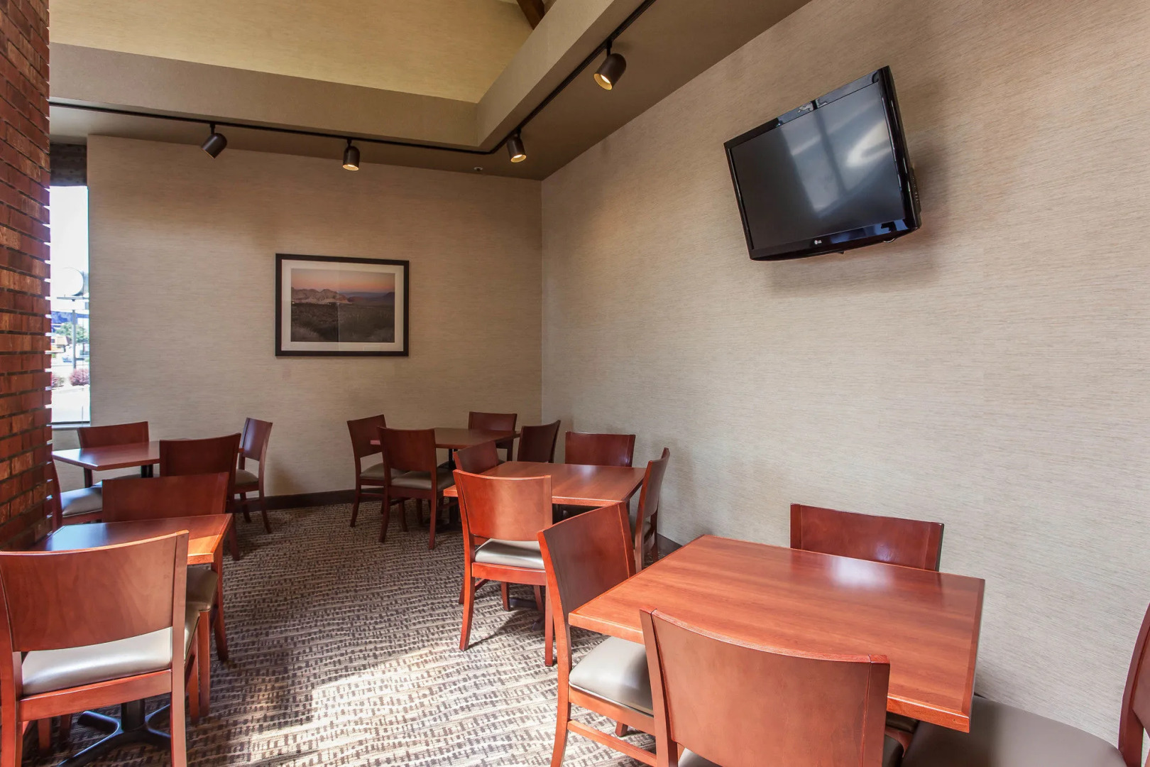 Comfort Inn & Suites Near Fallon Naval Air Station