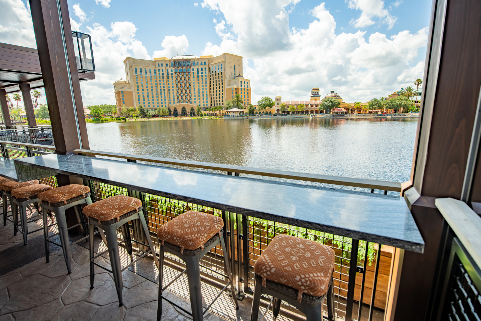 Курорт Disney's Coronado Springs