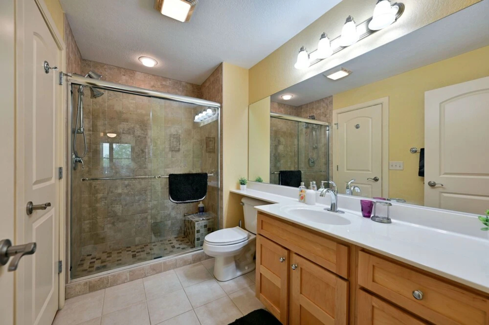 Unit 109 2 Bdrm/ 2 Ba 2 Bedroom Condo