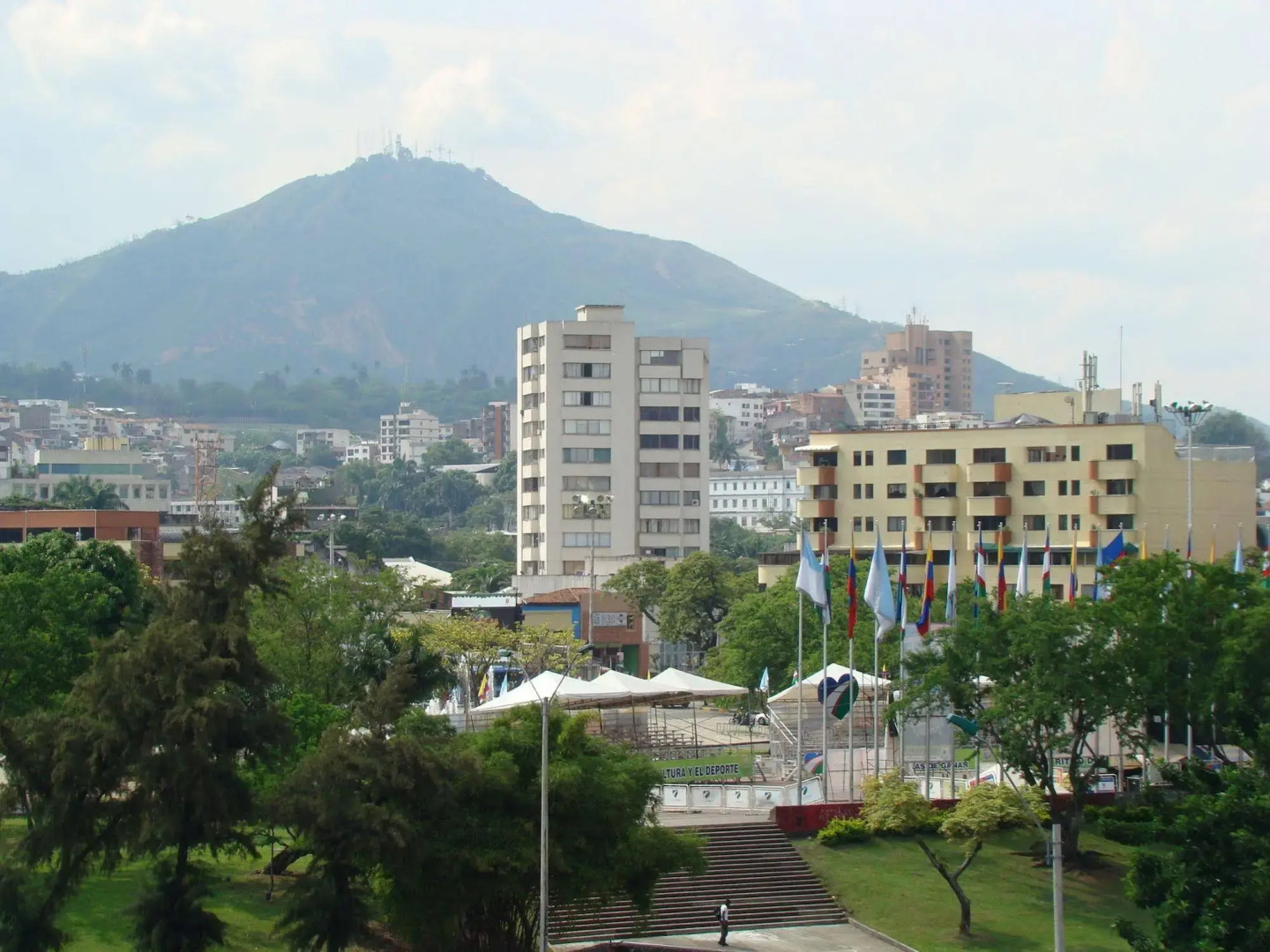 Hotel San Fernando Real