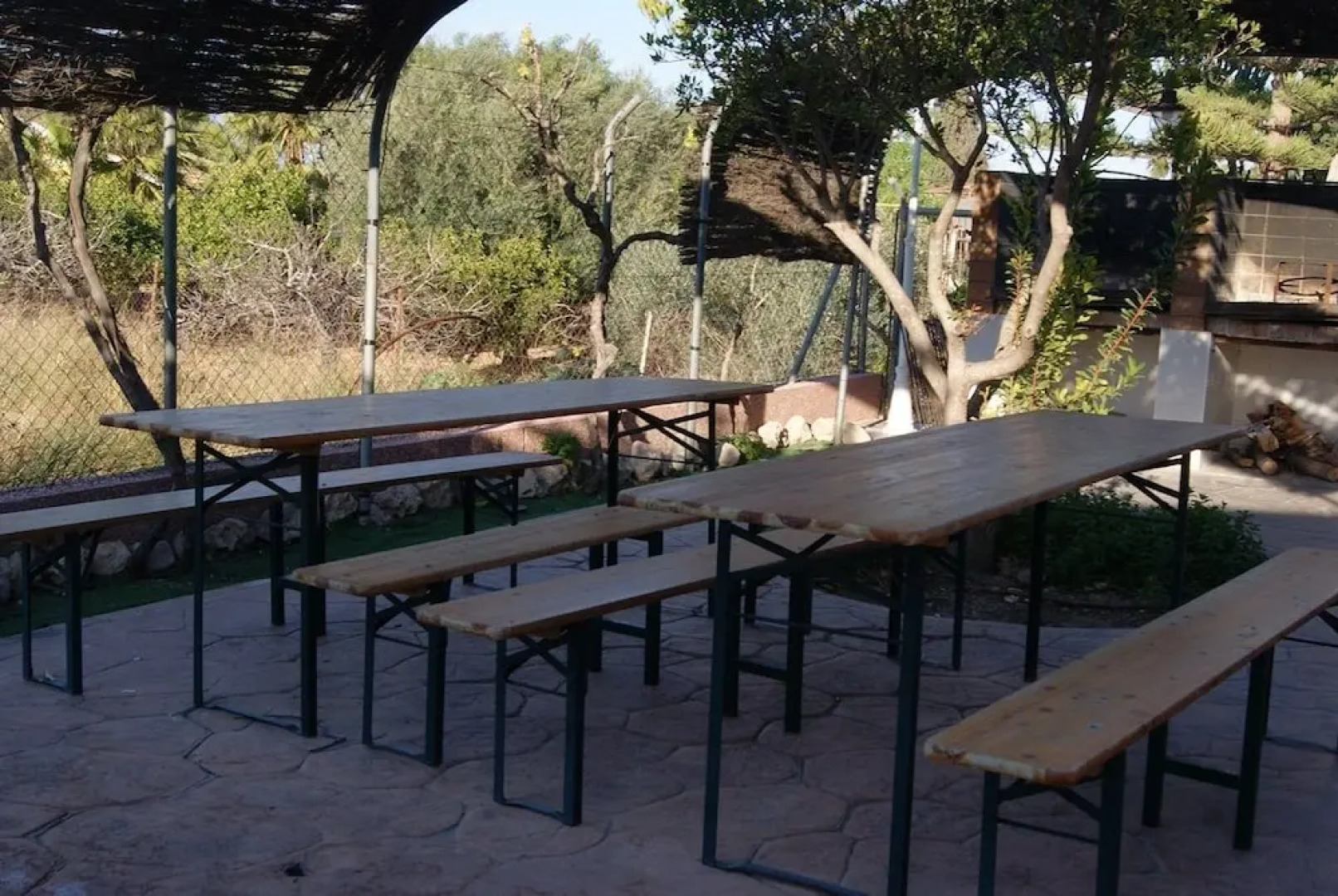 Los Jardines De Lola