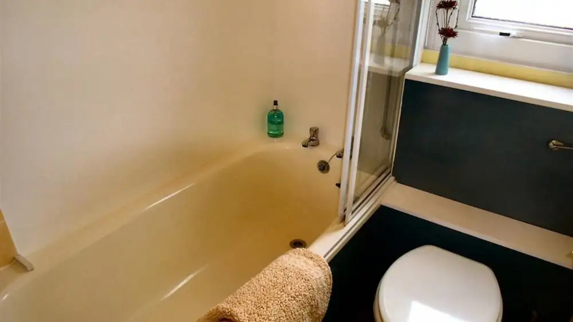 Freshwater Bay Hol Vge 215