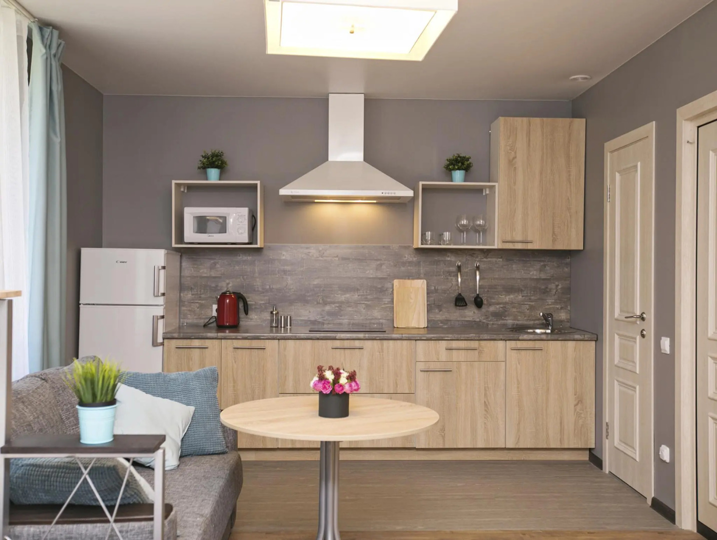 New Horizon (Нью Хорайзон) на улице Кременчугская 13 к 2