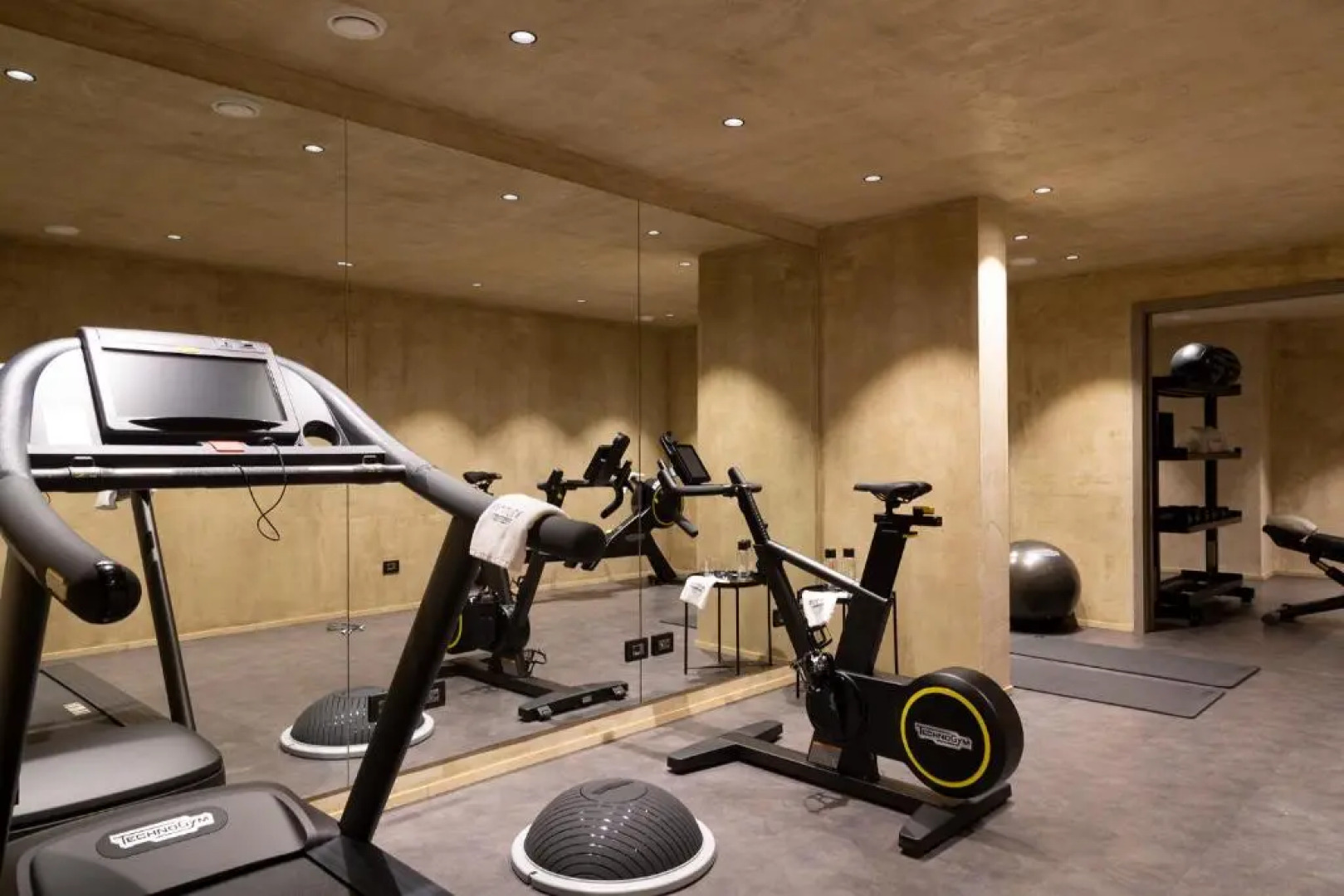 Bergman Mountain Hotel