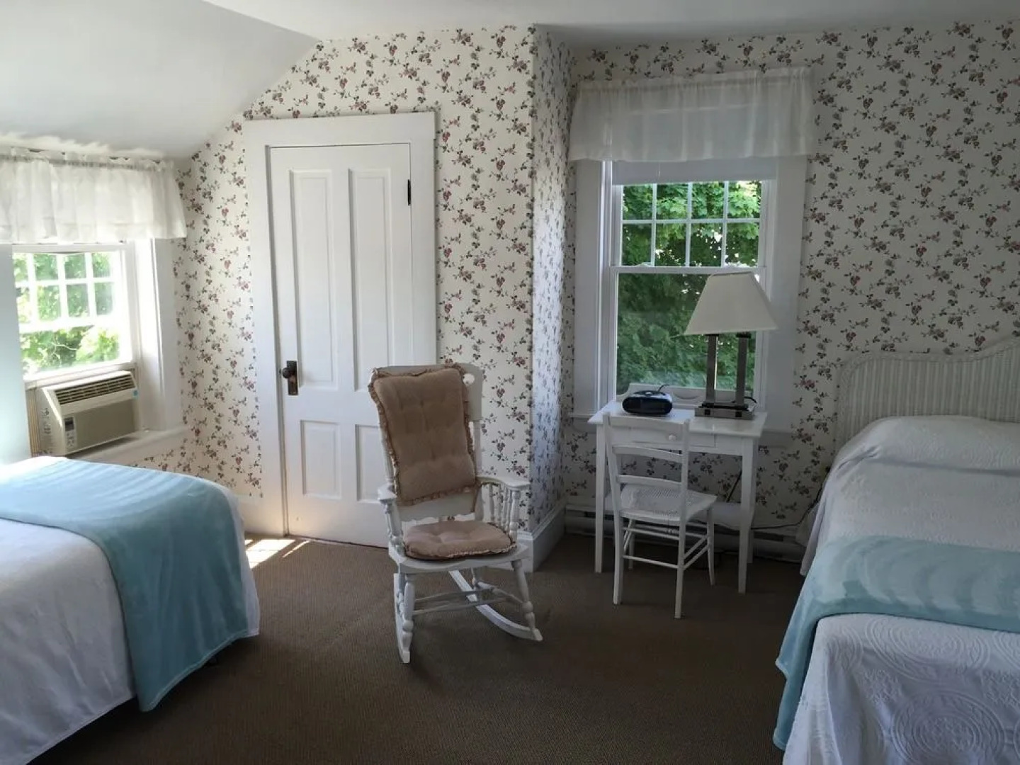 Marginal Way House Hotel