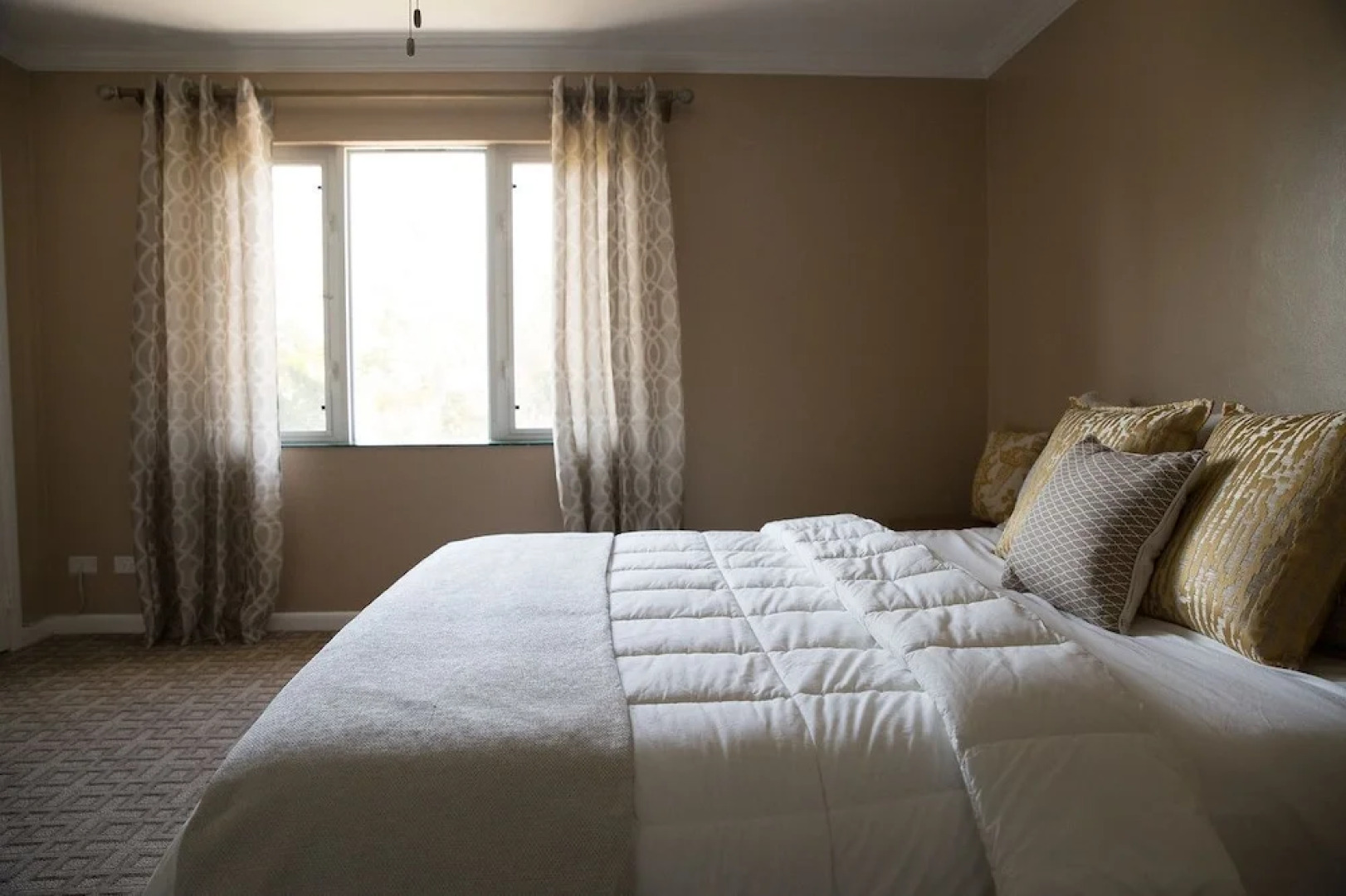 Bayview House Paradise Island