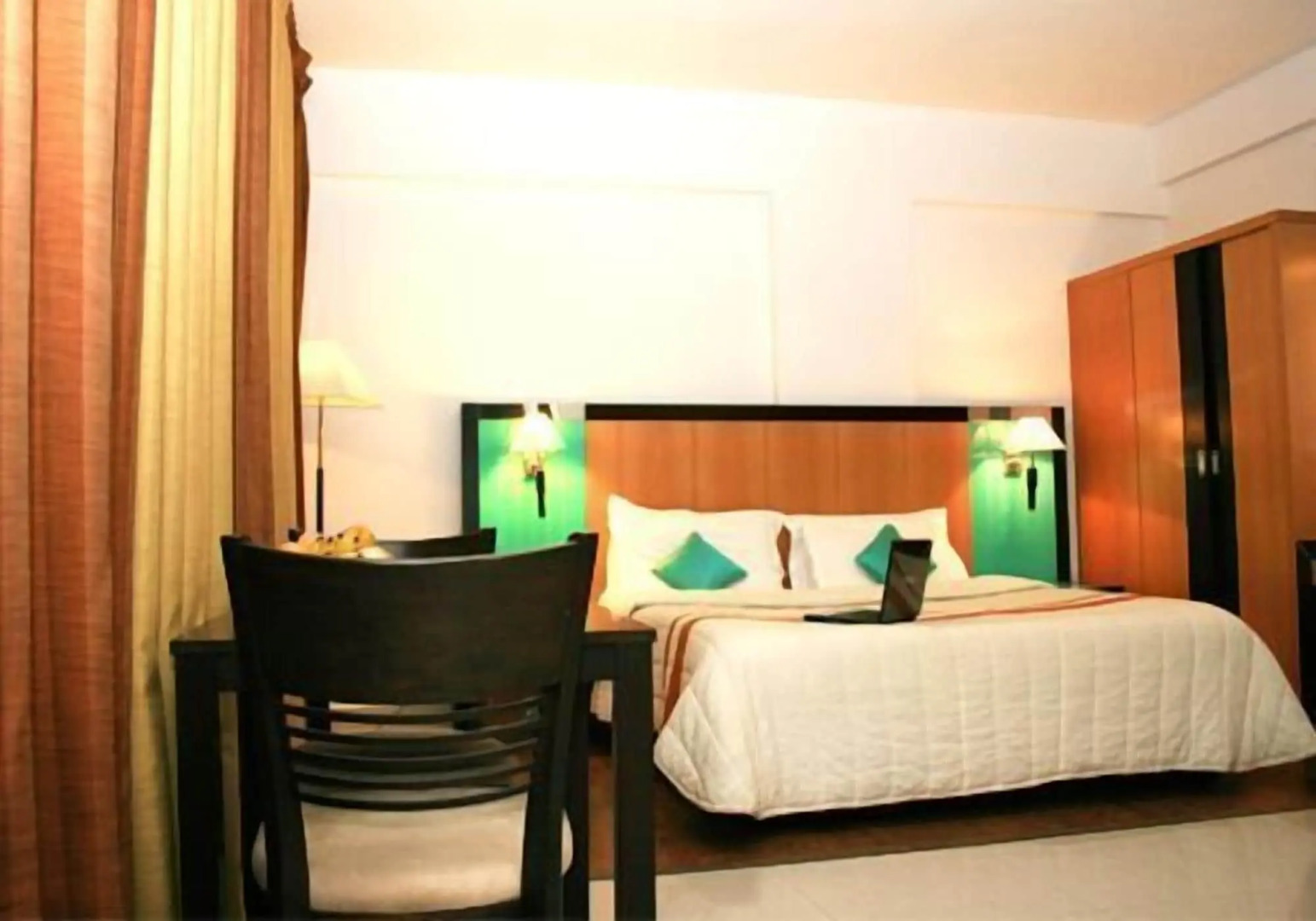 The Mercy Luxury Business Hotel