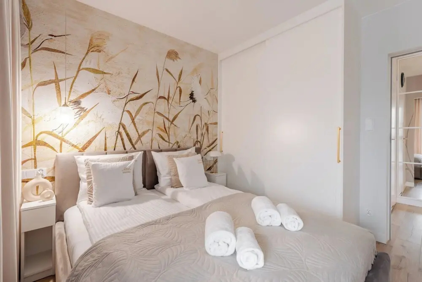 Deluxe Sand Apartment & Spa