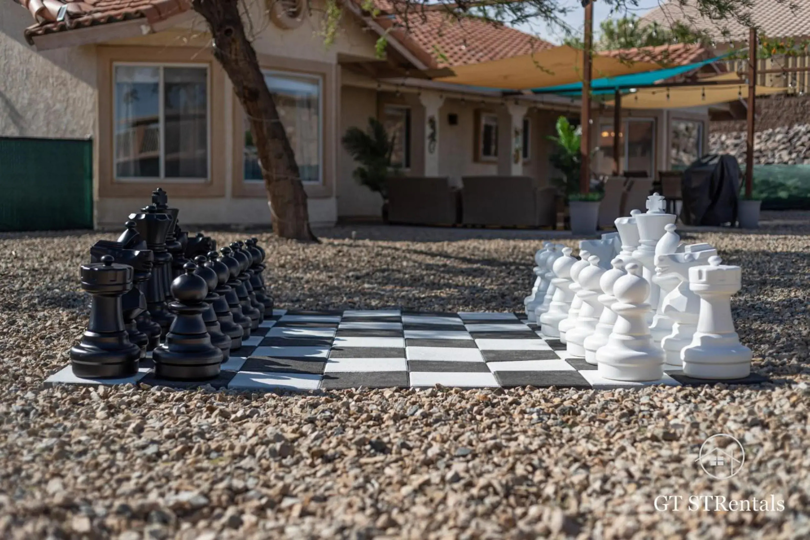 FRESHWATER FUN - Pet & Family Friendly with Great Location!