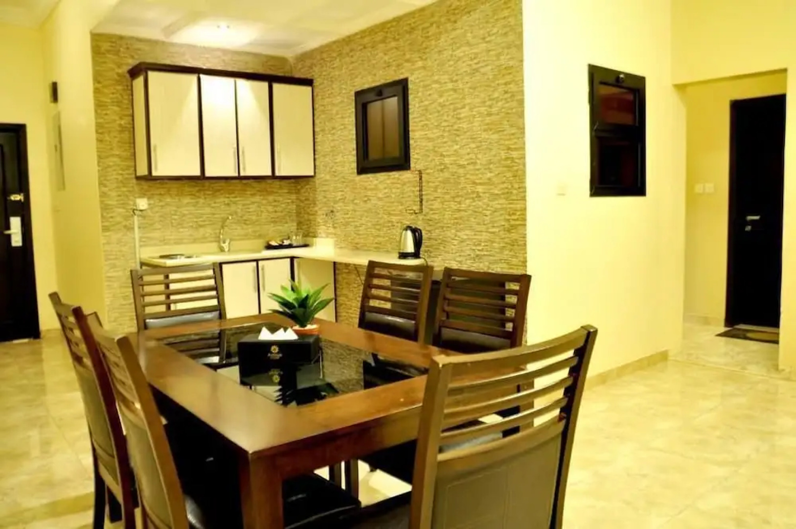 Yanbu Almakan Hotel Apartments