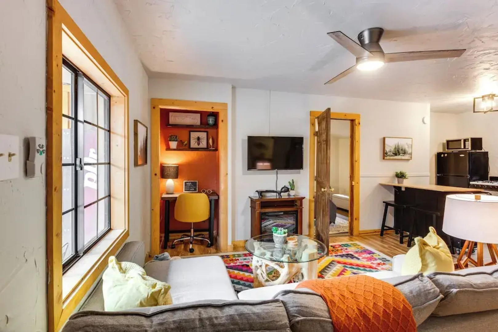 Cozy Red River Getaway - Walk to Main Street