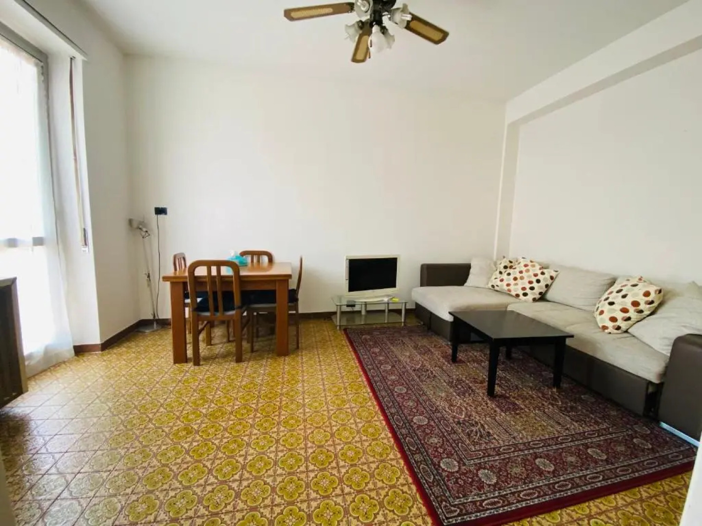 Cozy 2-bedrooms Apartment Fully-equipped Kitchen