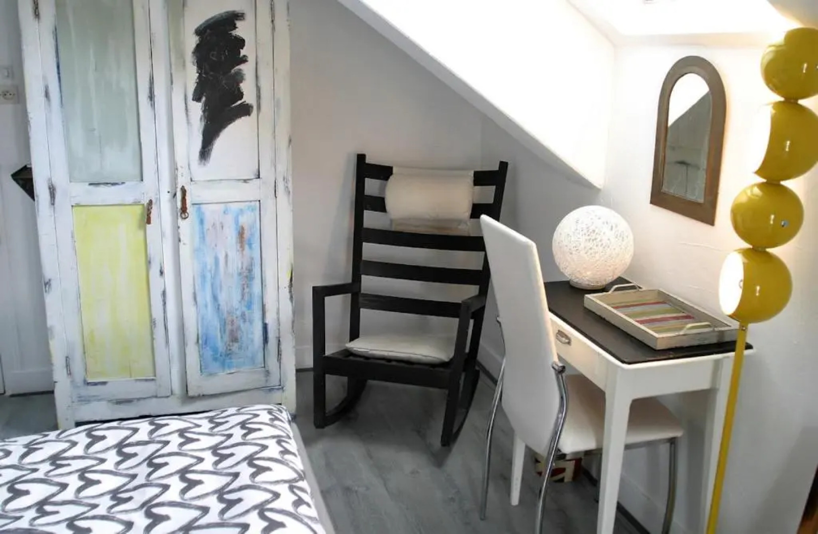 Les Petites Mirabelles