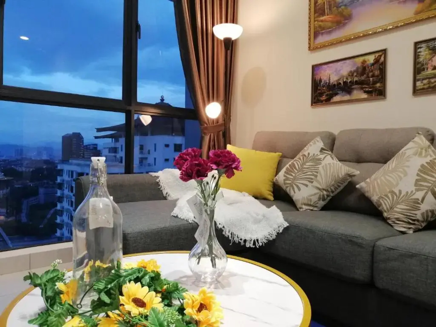 Lovely Mines Astetica Lake View Seri Kembangan 2BR