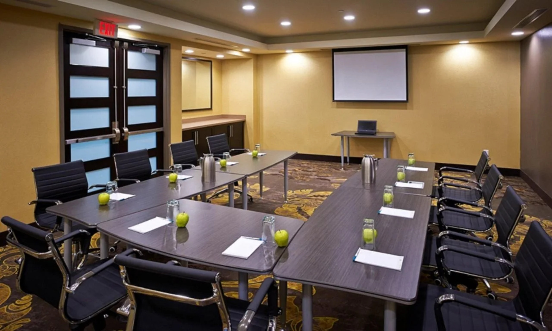 Homewood Suites by Hilton Hamilton, Ontario, Canada