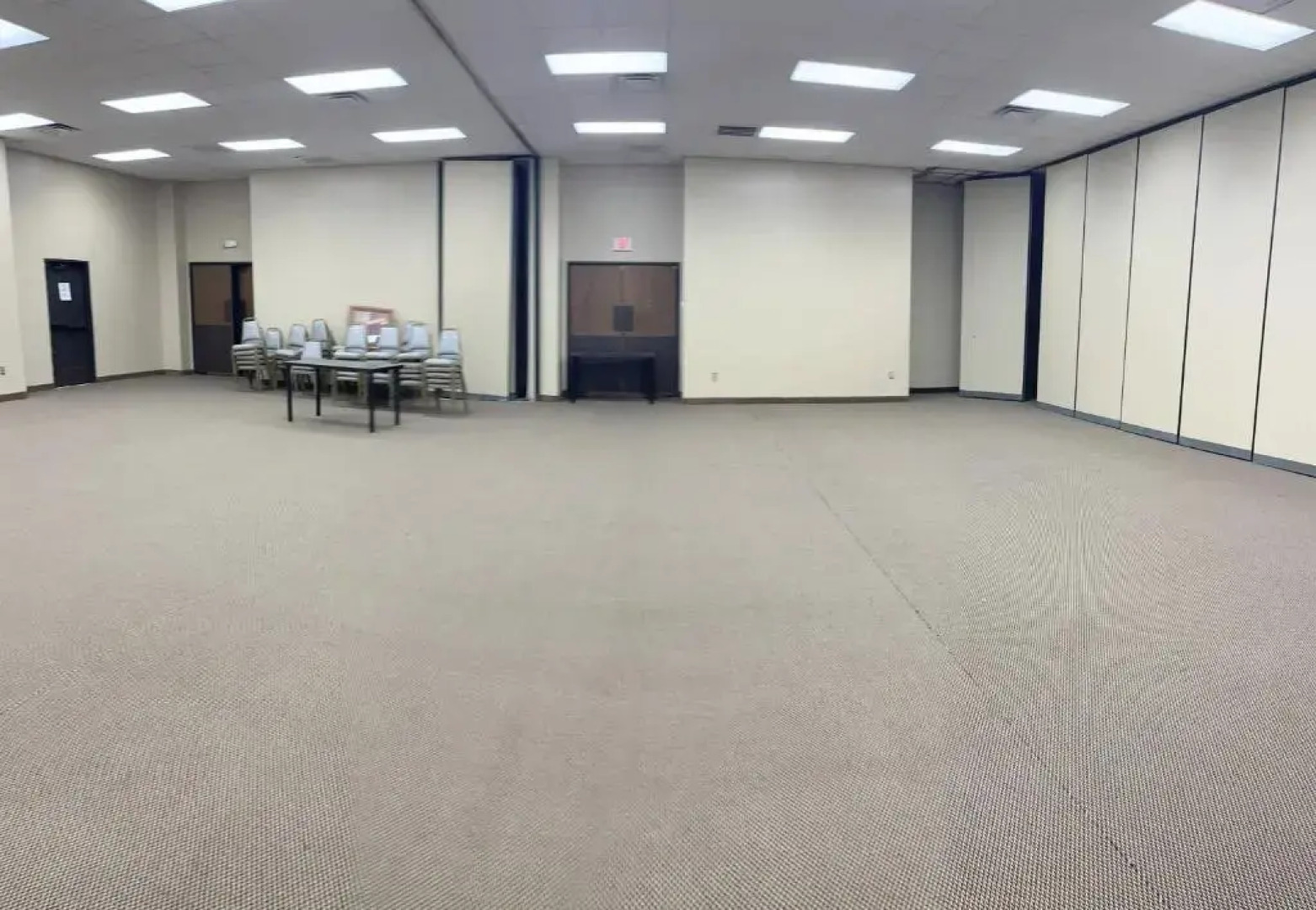 Super 8 by Wyndham Altus