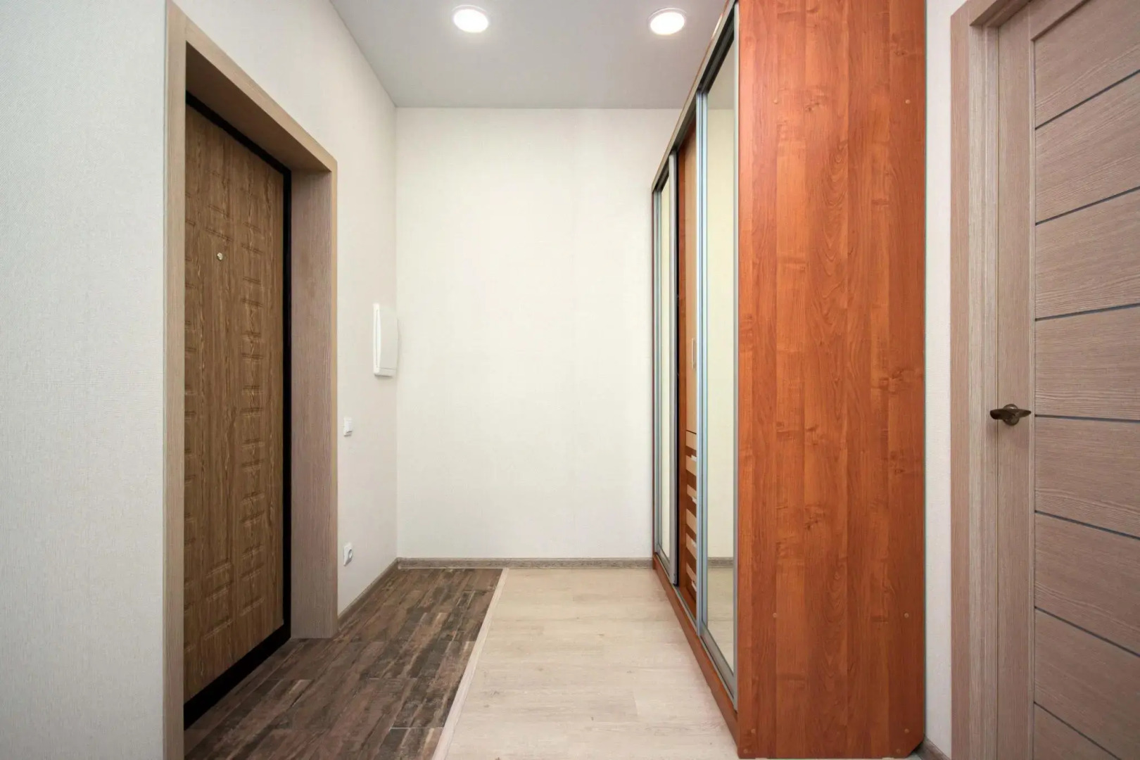 Апартаменты на улице Ясная 5.2