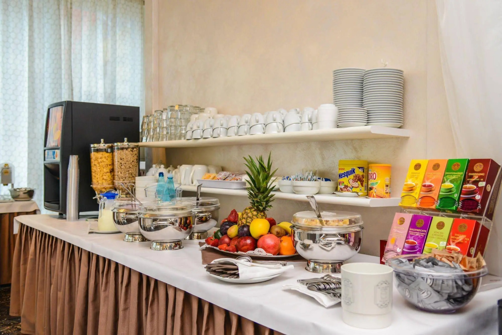 Hi Hotels Sirmione - Lakeview Pool