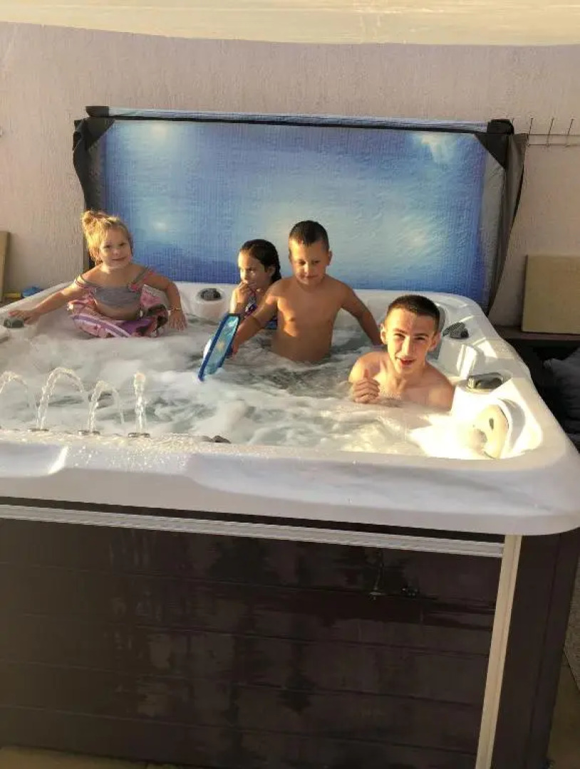 Sunset Beach Apartmanház