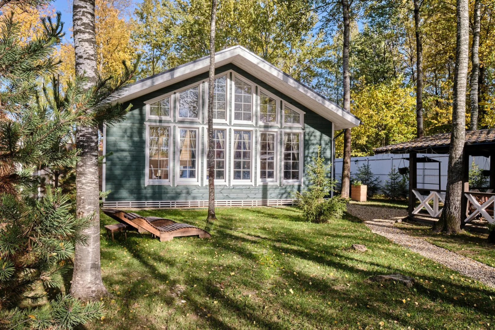 Scandi house (Сканди хаус)