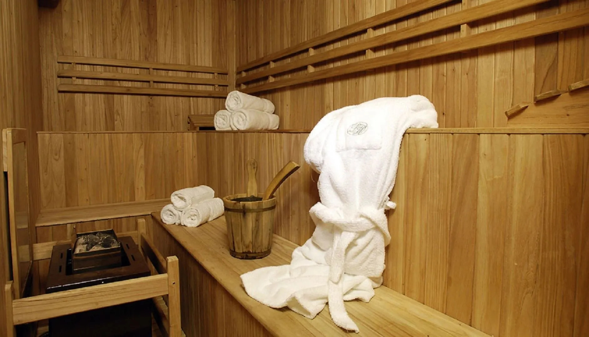 Las Hayas Resort Hotel