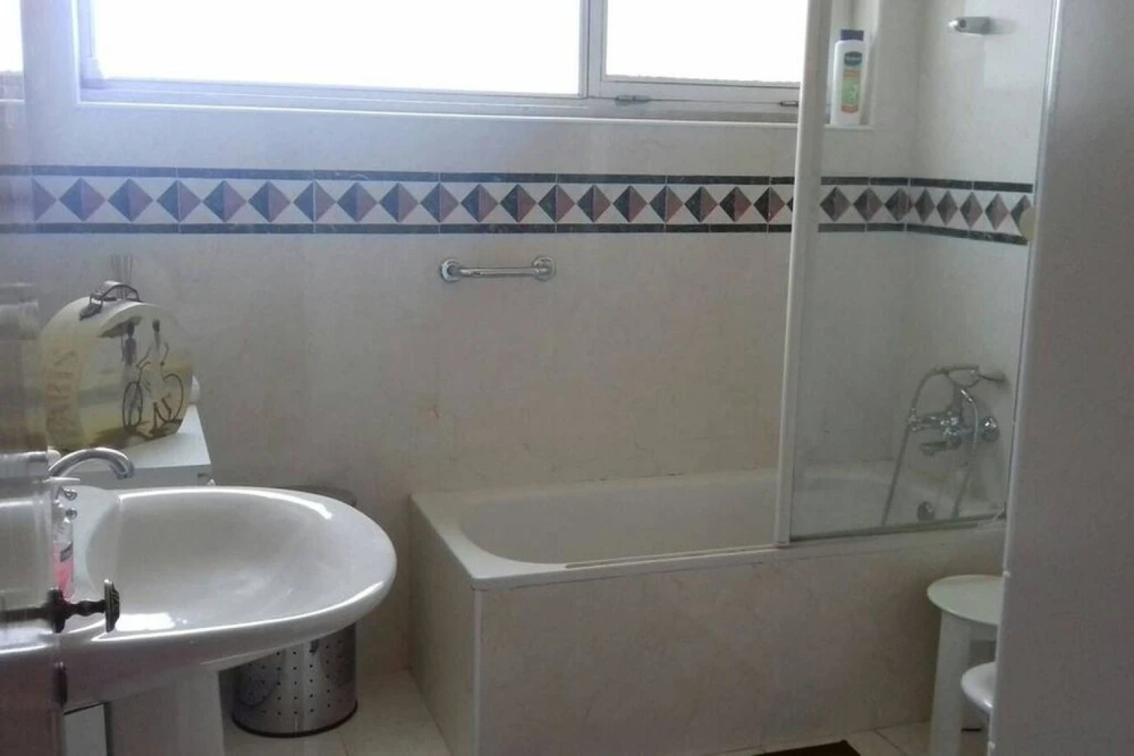 Villa With 5 Bedrooms in Brejos de Azeitão, With Wonderful Mountain Vi